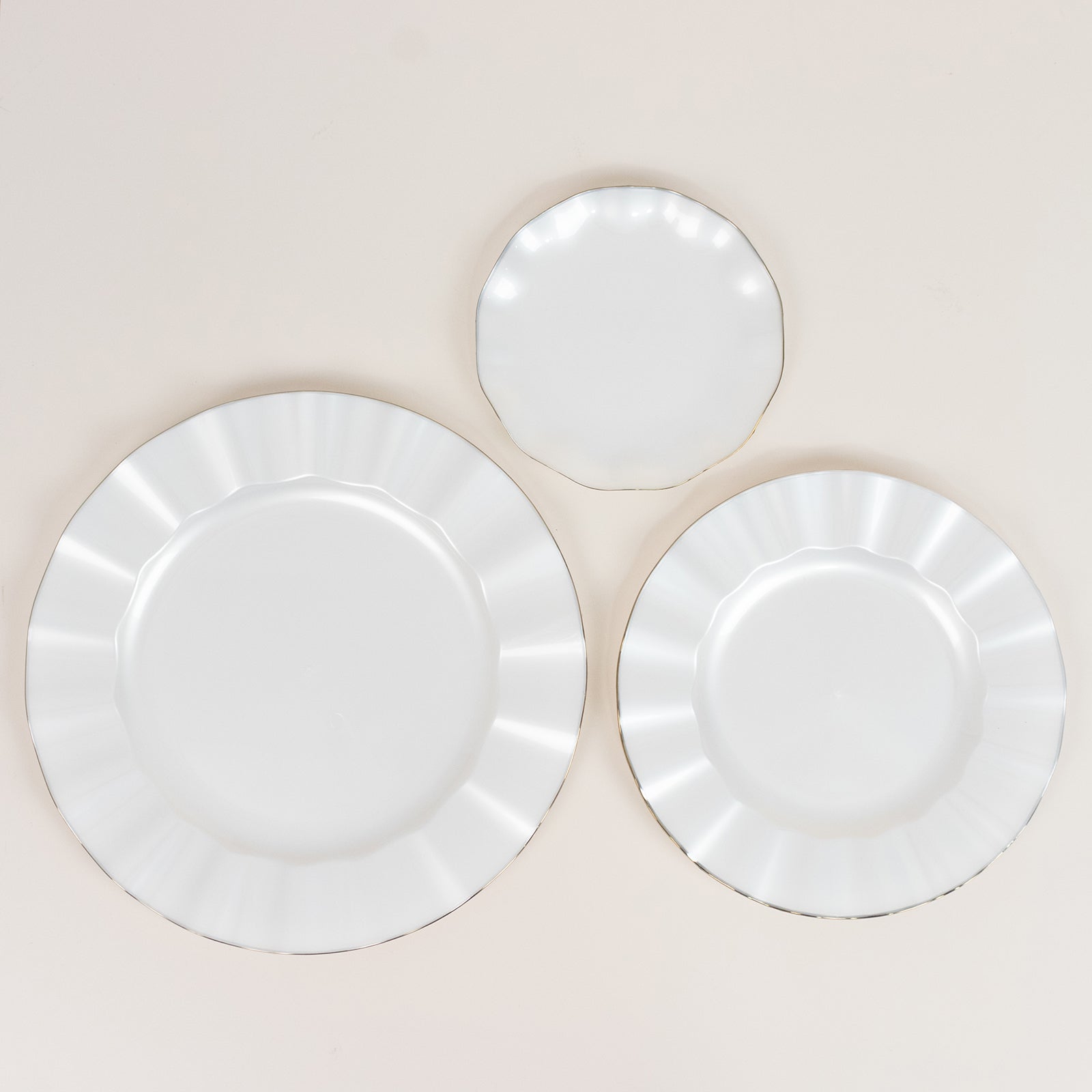 10-Pack Plastic Round 6" Dessert Plates in Pearl White Ruffled Rim with Gold Edging - Sturdy Disposable Salad Appetizer Dinnerware