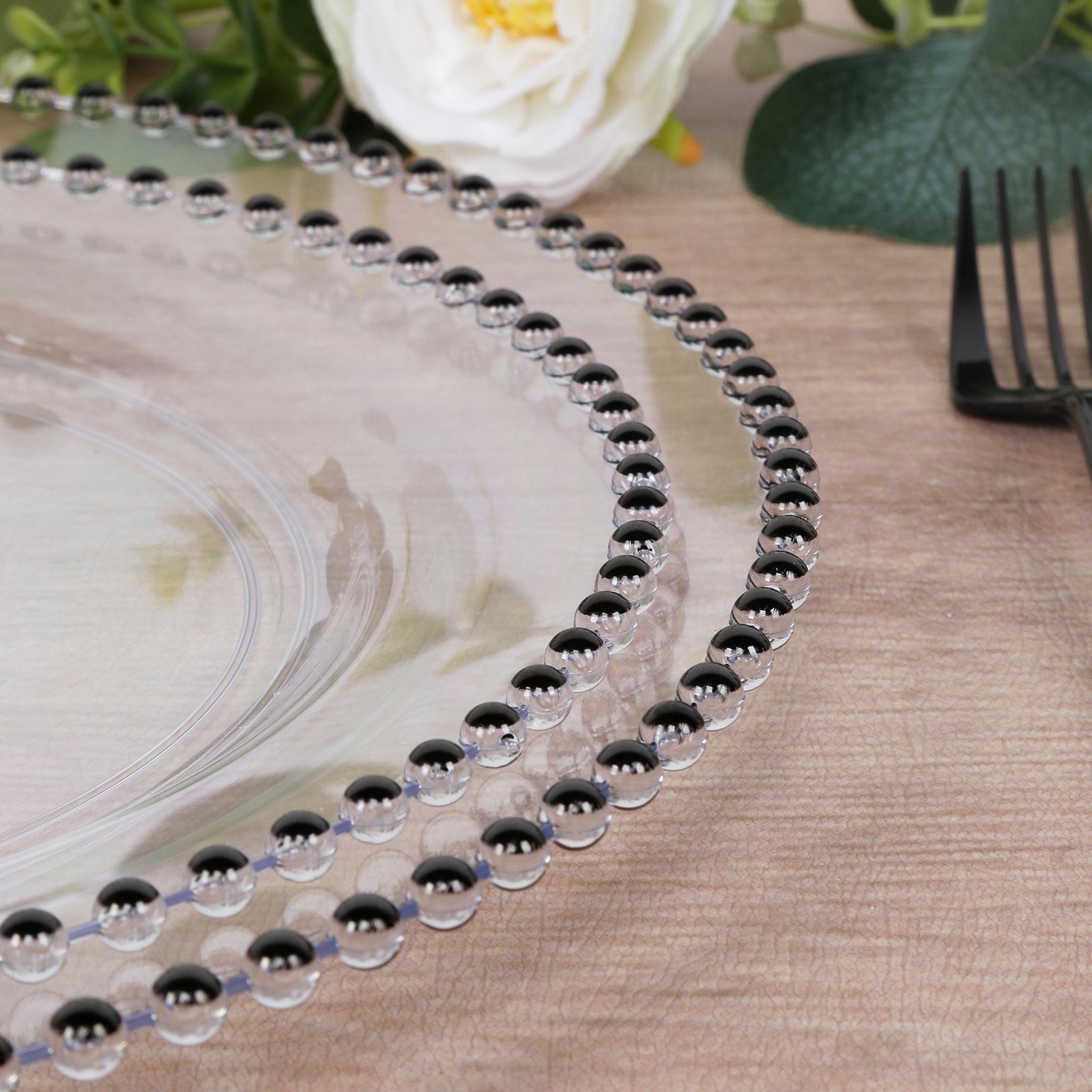 10-Pack Plastic 10" Round Dinner Plates in Clear with Black Beaded Rim - Disposable Party Plates for Banquets & Festive Occasions