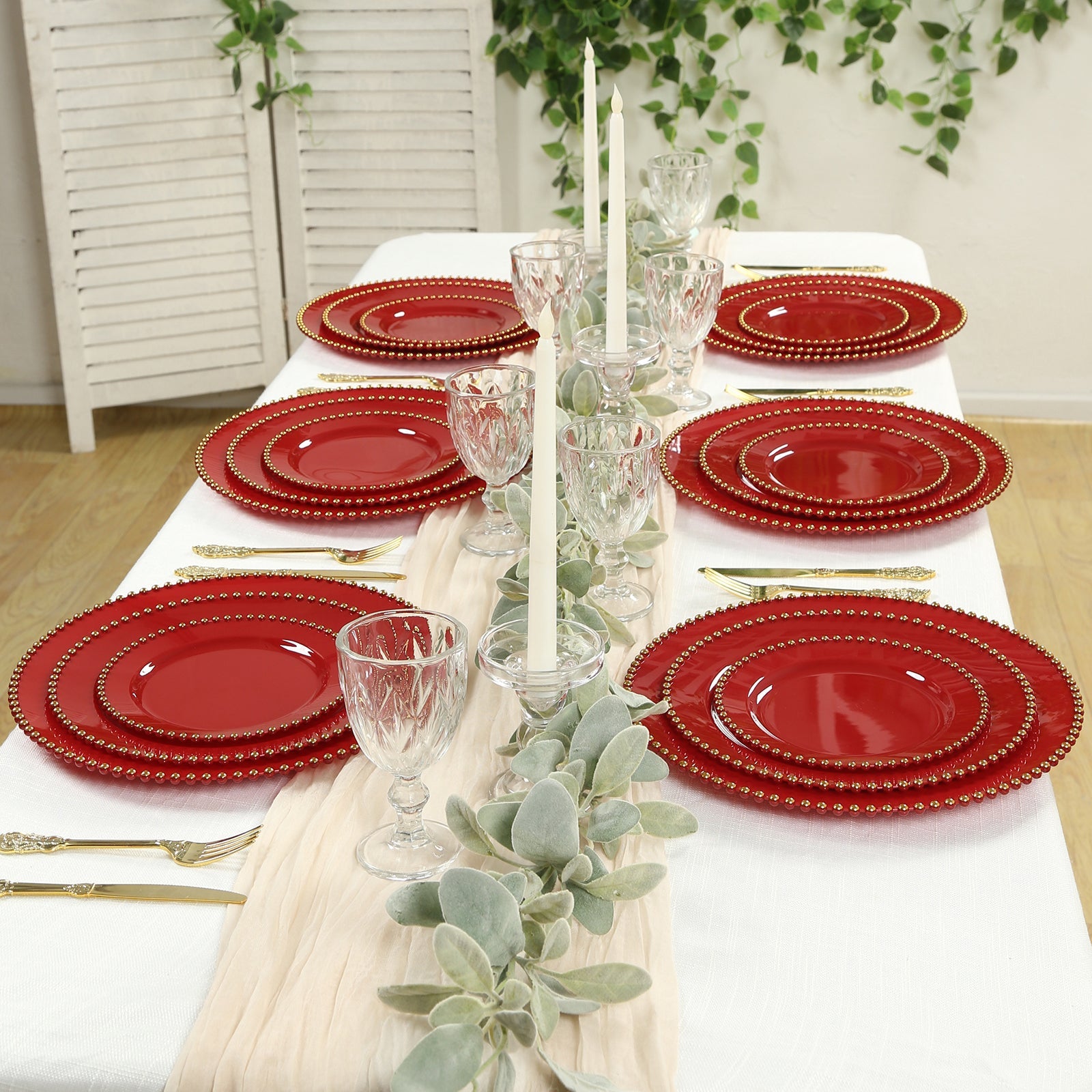 10-Pack Plastic 10" Round Dinner Plates in Red with Gold Beaded Rim - Disposable Party Plates for Banquets & Festive Occasions
