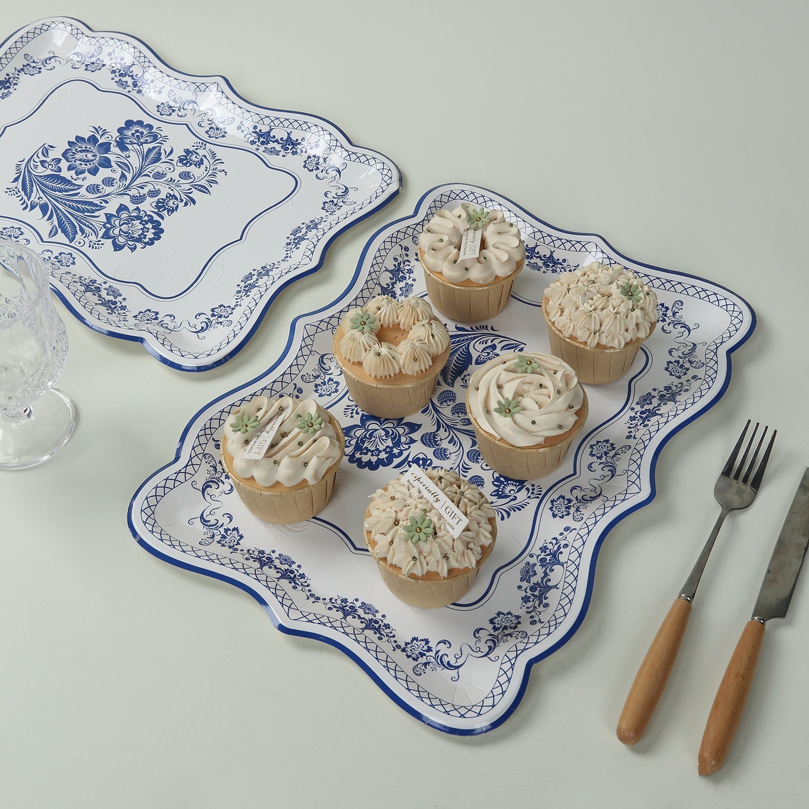 10-Pack Paper 14"x10" Rectangle Serving Trays White Royal Blue Damask Floral Pattern for Weddings & Parties