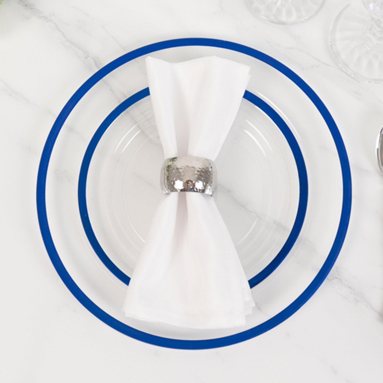 10-Pack Plastic 10" Round Dinner Plates in Clear with Blue Rim - Disposable Party Plates for Classy Banquets & Special Occasions