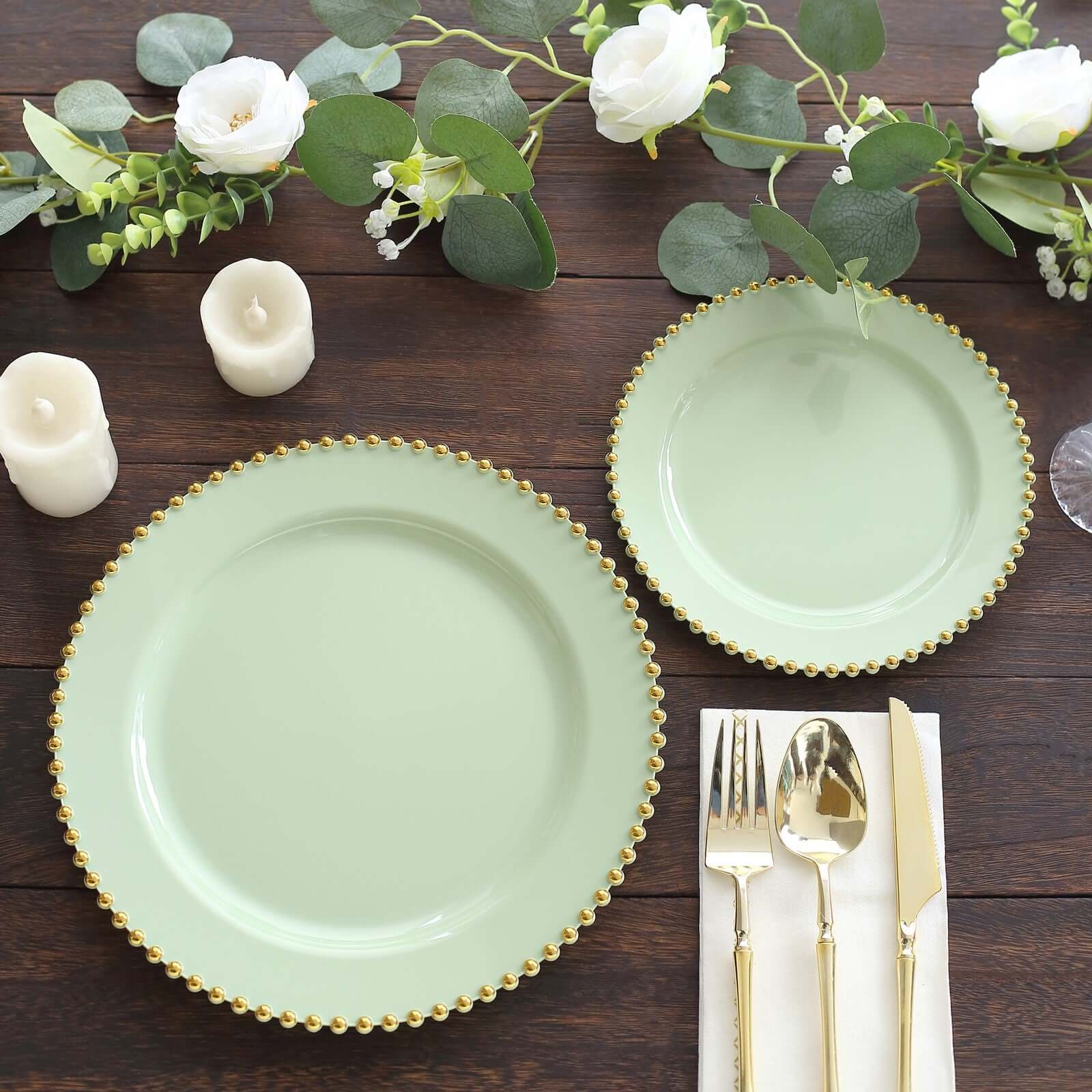 10-Pack Plastic 10" Round Dinner Plates in Sage Green with Gold Beaded Rim - Disposable Party Plates for Banquets & Festive Occasions