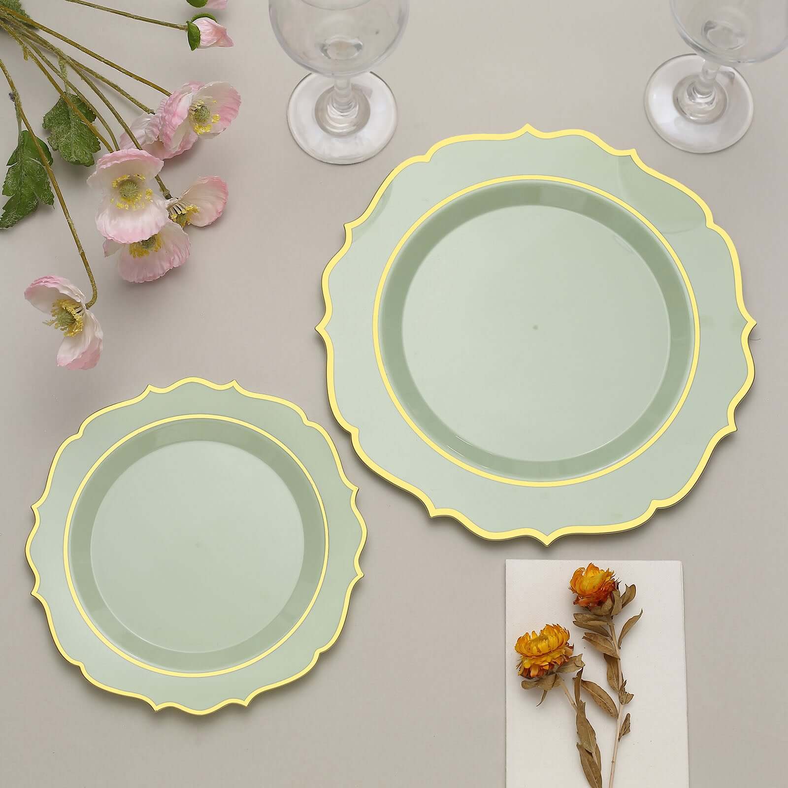 10-Pack Plastic 8" Round Dessert Plates in Sage Green with Gold Scalloped Rim - Disposable Appetizer/Salad Plates