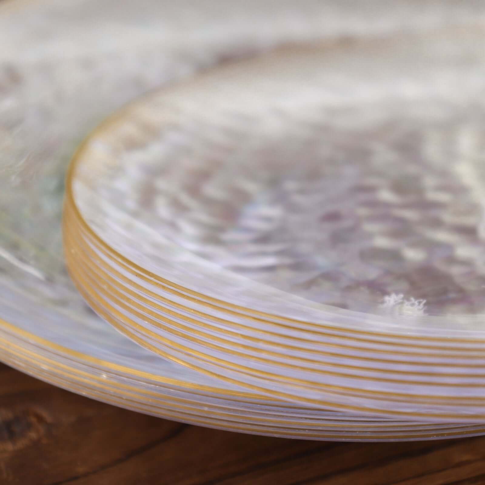 10-Pack Plastic 7" Round Dessert Appetizer Plates in Clear Hammered Design with Gold Rim - Modern Disposable Salad Plates