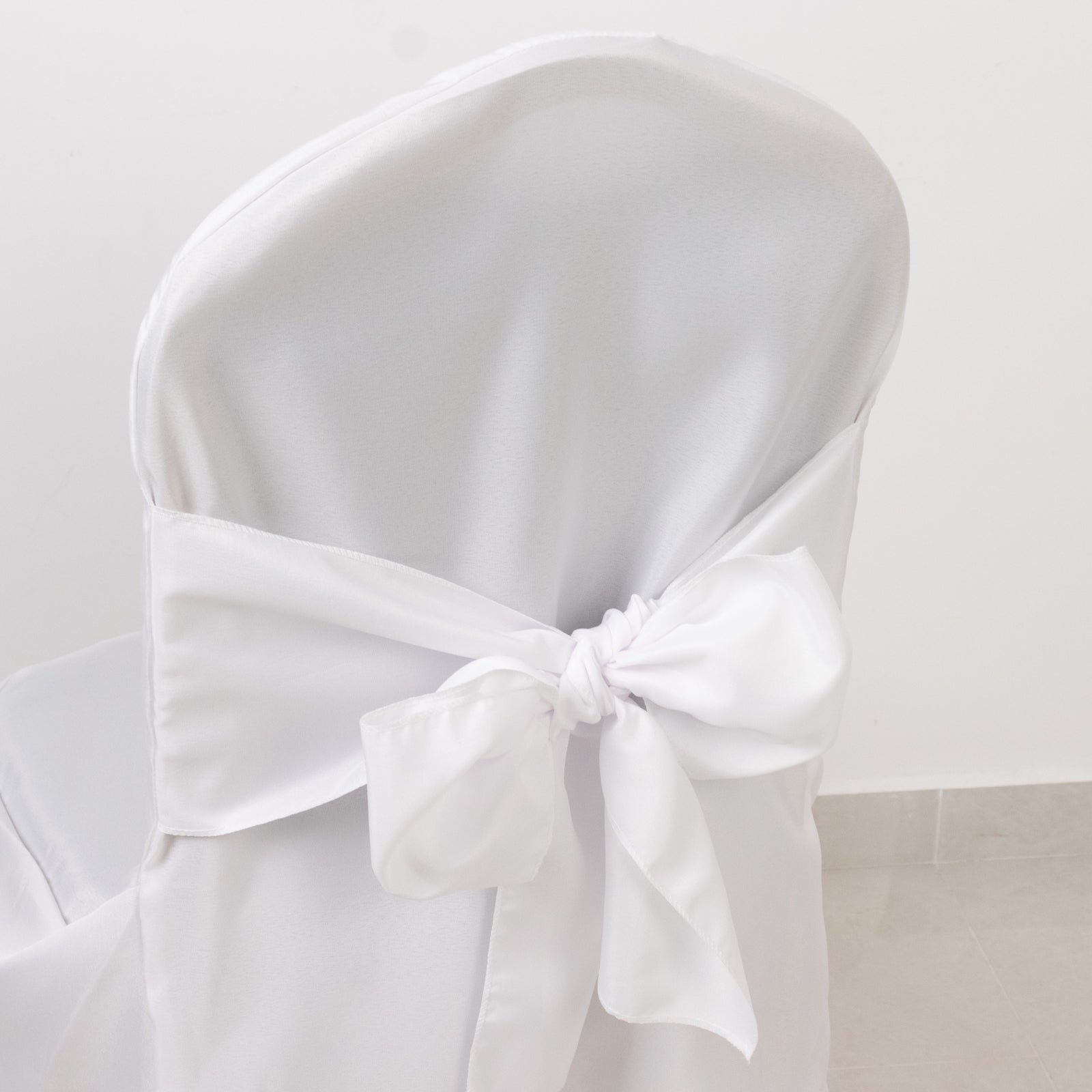 10-Pack Polyester Slip-On Banquet Chair Covers with Attached Sashes – White Reusable Stain-Resistant Covers for Wedding & Event Decor